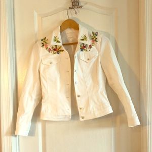 ESCADA - embroidered white denim jacket